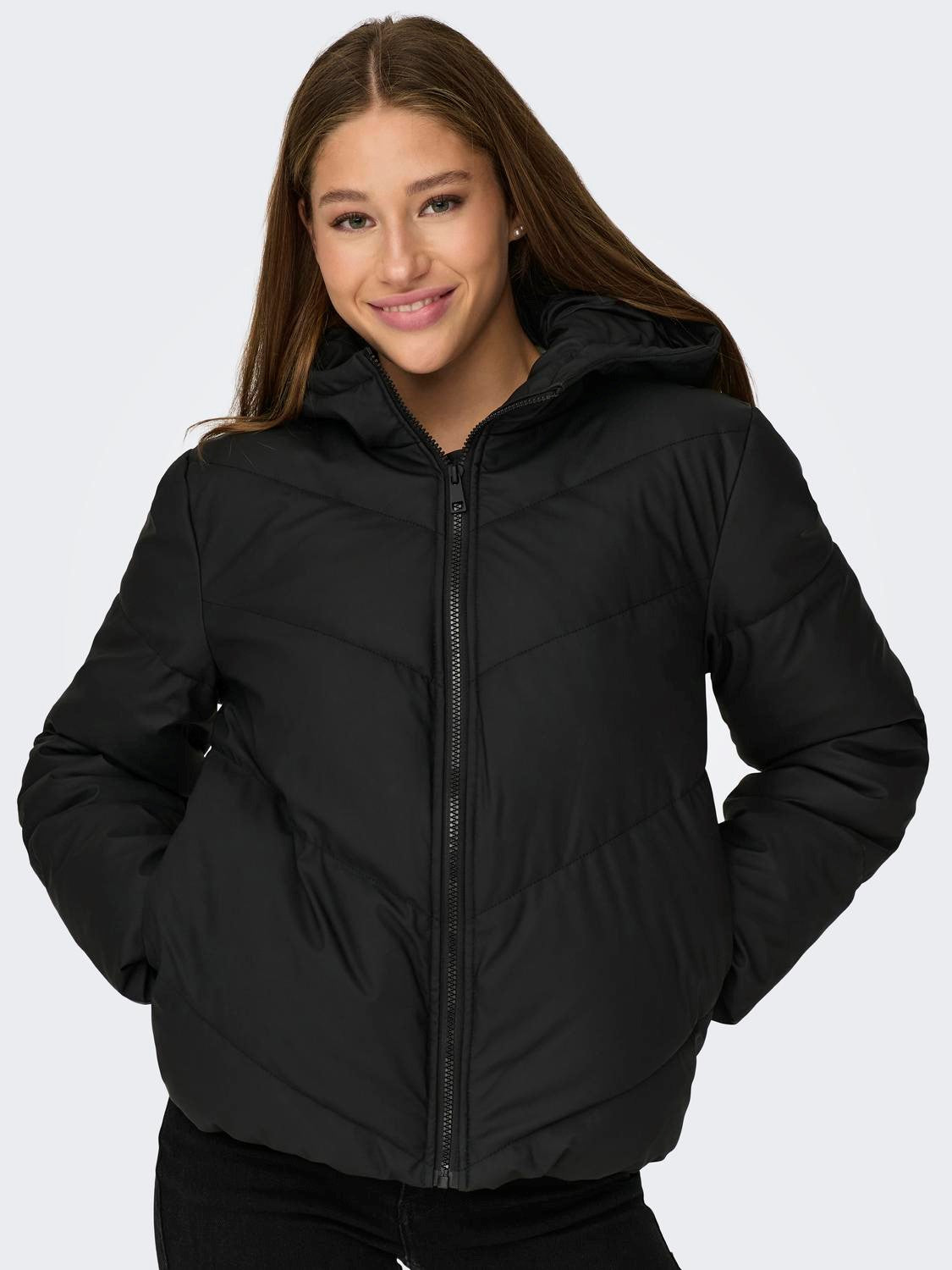 JDYARNHEM WATER REP SHORT PUFFA BLACK